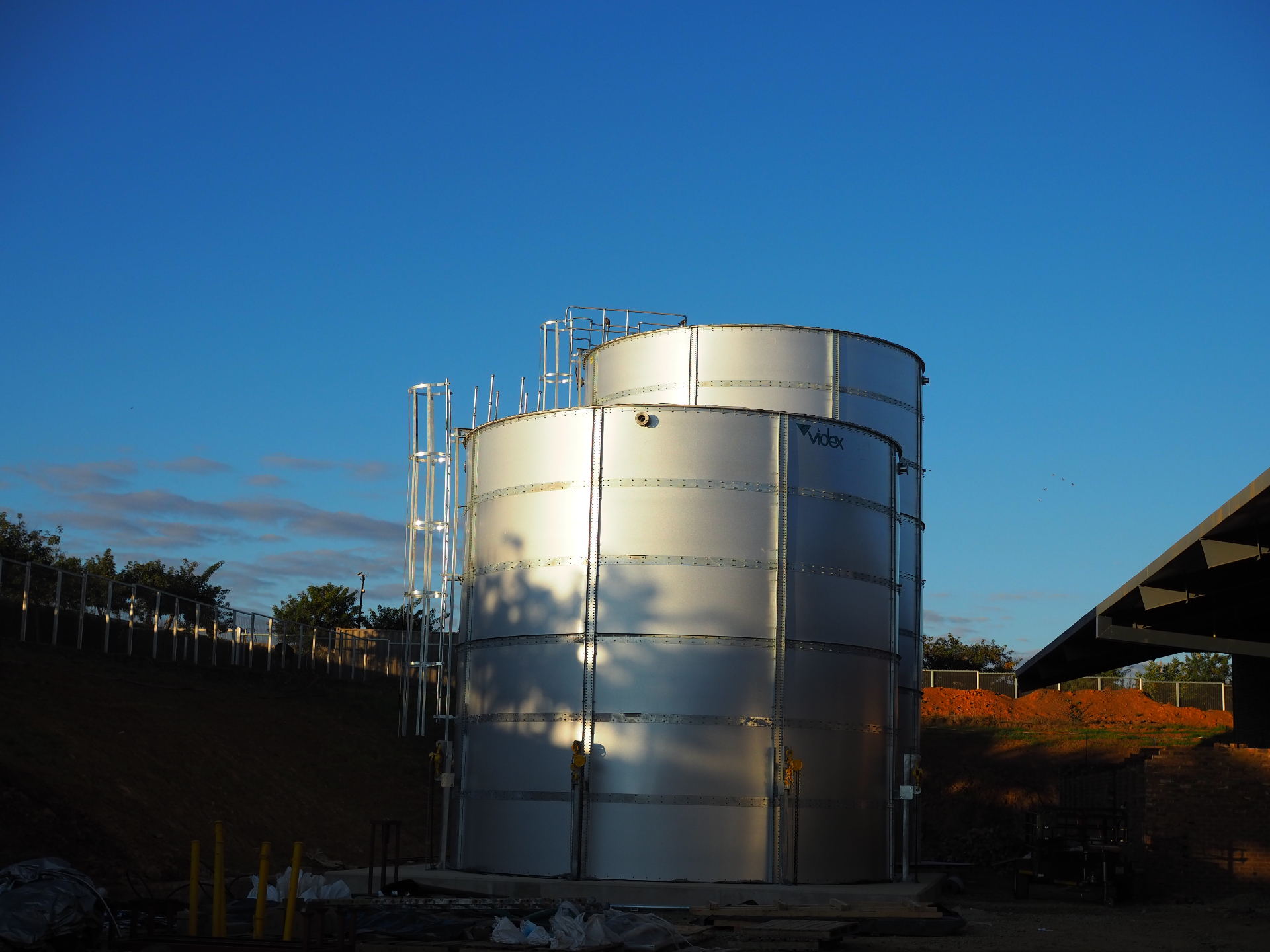 Two VOX Fire Heidelberg fire protection water tanks on site